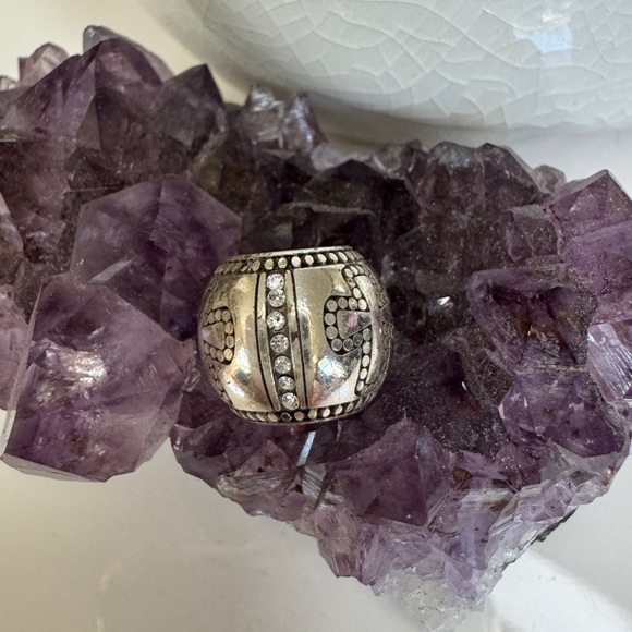 Brighton Cross crystal bead - Picture 2 of 4